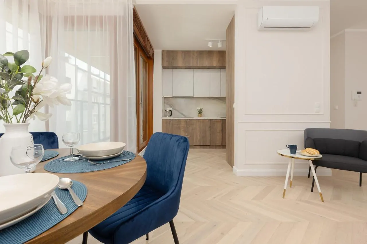 Lux Apartment Niemcewicza With Ac & Balcony Warsaw Ochota By Noclegi Renters